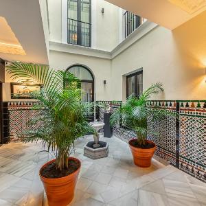Casa 1862 Heritage Suites by Stay Unique