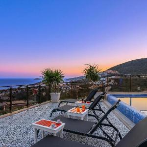 Kalkan 3 Bedroom Apartment - Seaview and Private Pool