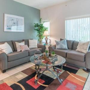 Flash 20 Off Townhome at Emerald Island