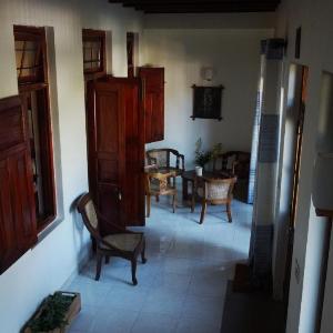 pearl of kandy