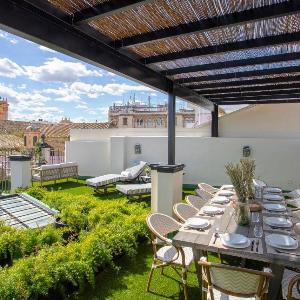 Genteel Home Casa Augusto Plasencia Terrace