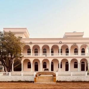 Shivrati Vilas Himmat bagh