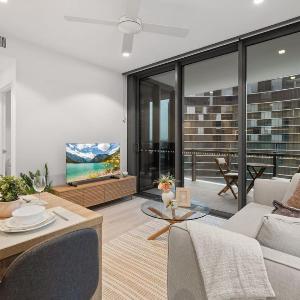 1 BR Apartment in Queens Wharf