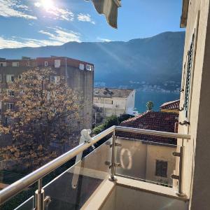 Megy Apartment with parking and sea view