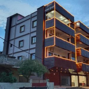 Hotel Sienna Grand