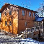 Stoneman Lodge | Hot Tub | Wifi | New Cabin | Outdoor Fireplaces Georgia