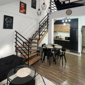 Central Duplex Apartment