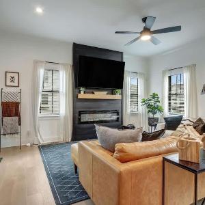 Sprawling Nashville Estate - Sleeps 16