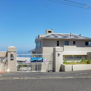 Ocean View 2 bed Apt in Camps Bay Skyline Heights