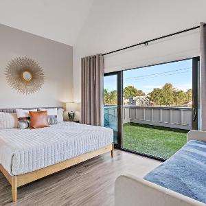Nashville Charmer - Private Rooftop - Sleeps 14