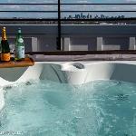 Stylish Nashville Home - Rooftop Deck - Hot Tub Tennessee