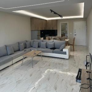 Velora Stays- Golem Beachfront
