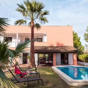 Villa Menorca cerca del mar Alcudia