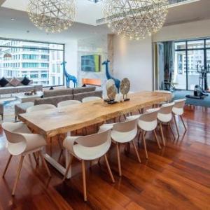 Benviar Tonson Residence