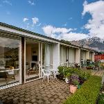 Lake Avenue Lookout | Cozy Studio with Lake views