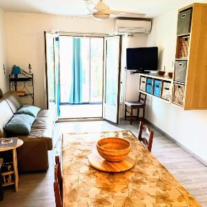 Well equipped studio with terrace Sanary-sur-Mer