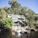 Calabash Bay Lodge Sydney 