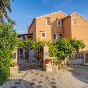 Apartments Beba
