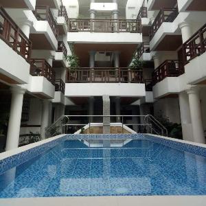 Giulius Boracay Italian Resort