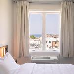 Boardwalk Suites & Residences By Kasa