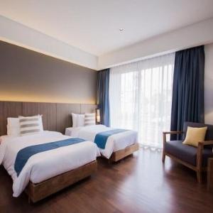 New Century Hotel