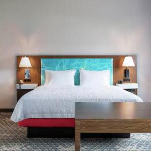 Hampton Inn and Suites by Hilton Intercourse