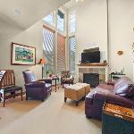 6180 Foxpoint Townhouse by SkyRun Park City