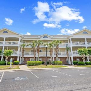 121 Ironwood condo