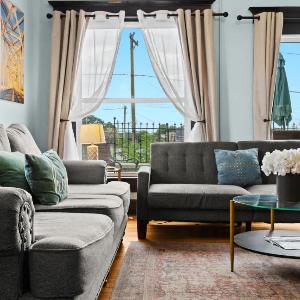 Riverview Escape in Walkable Historic District