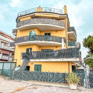 Sacramento Apartment 1piano con ascensore A457