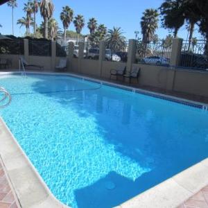 Pacific Shores Inn