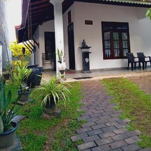 Devon Villa Hikkaduwa