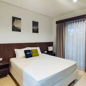 Urbanview near Pasir Angin Hotel
