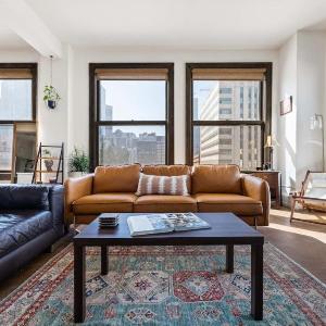 Skyline View Loft w Kitchen DTLA Exclusively Month Plus