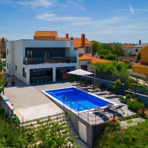 Villa La Perla by Villas Guide