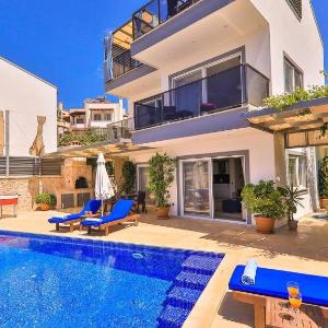 Kalkan 3 Bedroom Villa - Close to the Center