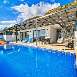 2 Bedroom Luxury Villa with Private Pool in Kalkan