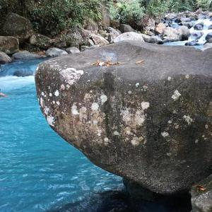 Cabins river blue