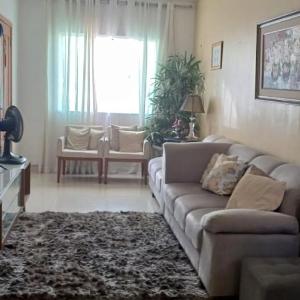 Lulu alugar quarto