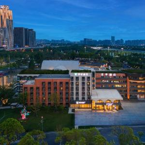 Ji Hotel Hefei South Railway Station Luogang Central Park