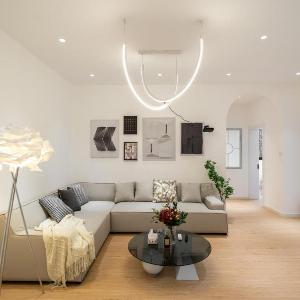 HeHuan - Airy Elegant Lane House with Living Room Projector