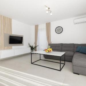 Apartment Veranda