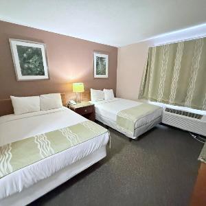Bison Inn & Suites on University