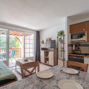 Appartement avec balcon et piscine - Golf de Biscarrosse - 4 pers - FR-1-319-616