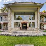 Bonne Chance Luxury Estate Cape Town 
