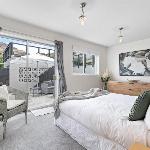 Roomy 2 bedroom property Queenstown 