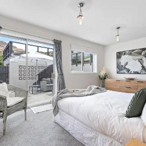 Roomy 2 bedroom property
