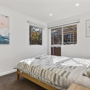 Central Lake View Townhouse