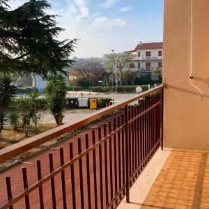 M253 - Marcelli trilocale con terrazzo a 100mt dal mare