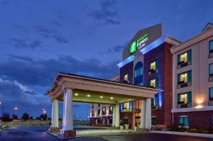 Holiday Inn Express & Suites Medicine Hat, Medicine Hat
